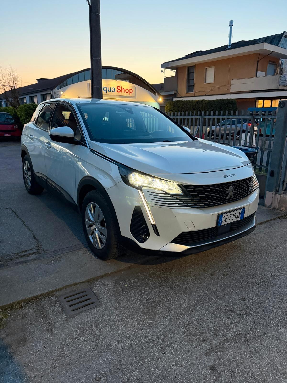 Peugeot 3008 BlueHDi 130 S&S EAT8 Active Business NESSUN VINCOLO