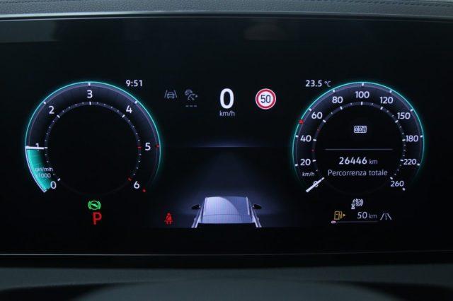 VOLKSWAGEN Tiguan 2.0 TDI 150 CV DSG R-Line IQ.light LED performance