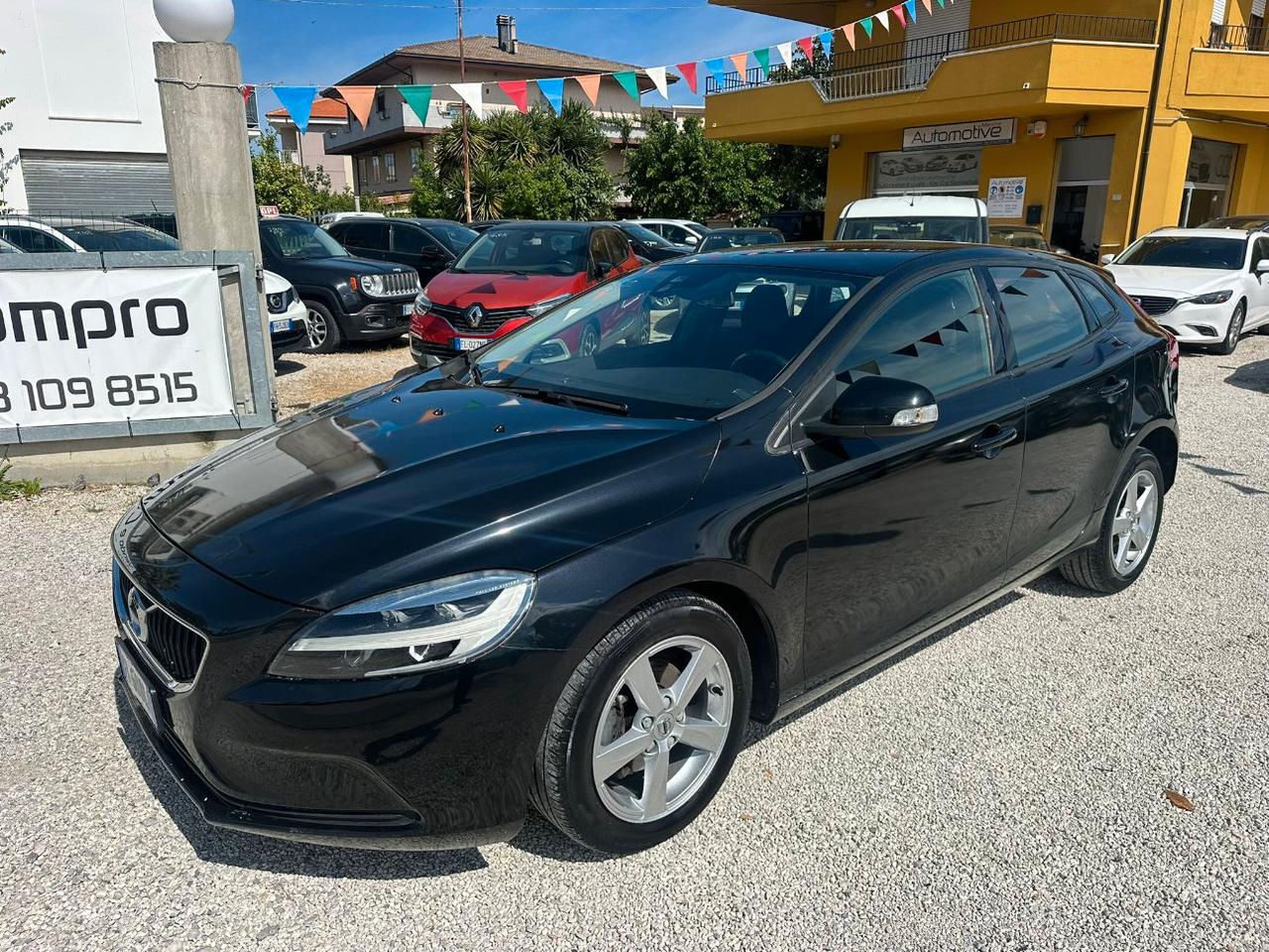 Volvo V40 2.0 d2 Kinetic my18