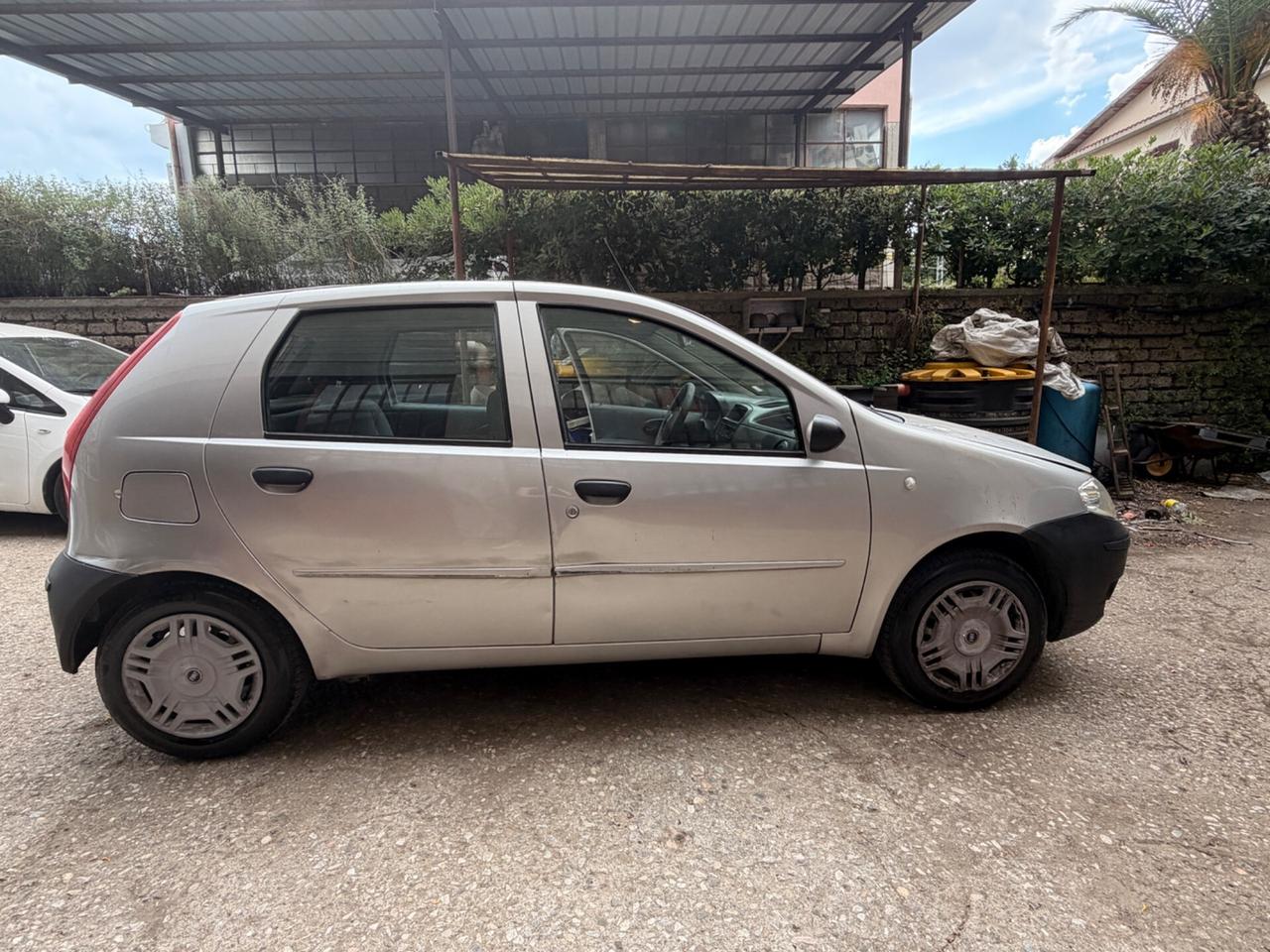 Fiat Punto 1.2 5 porte bConnect
