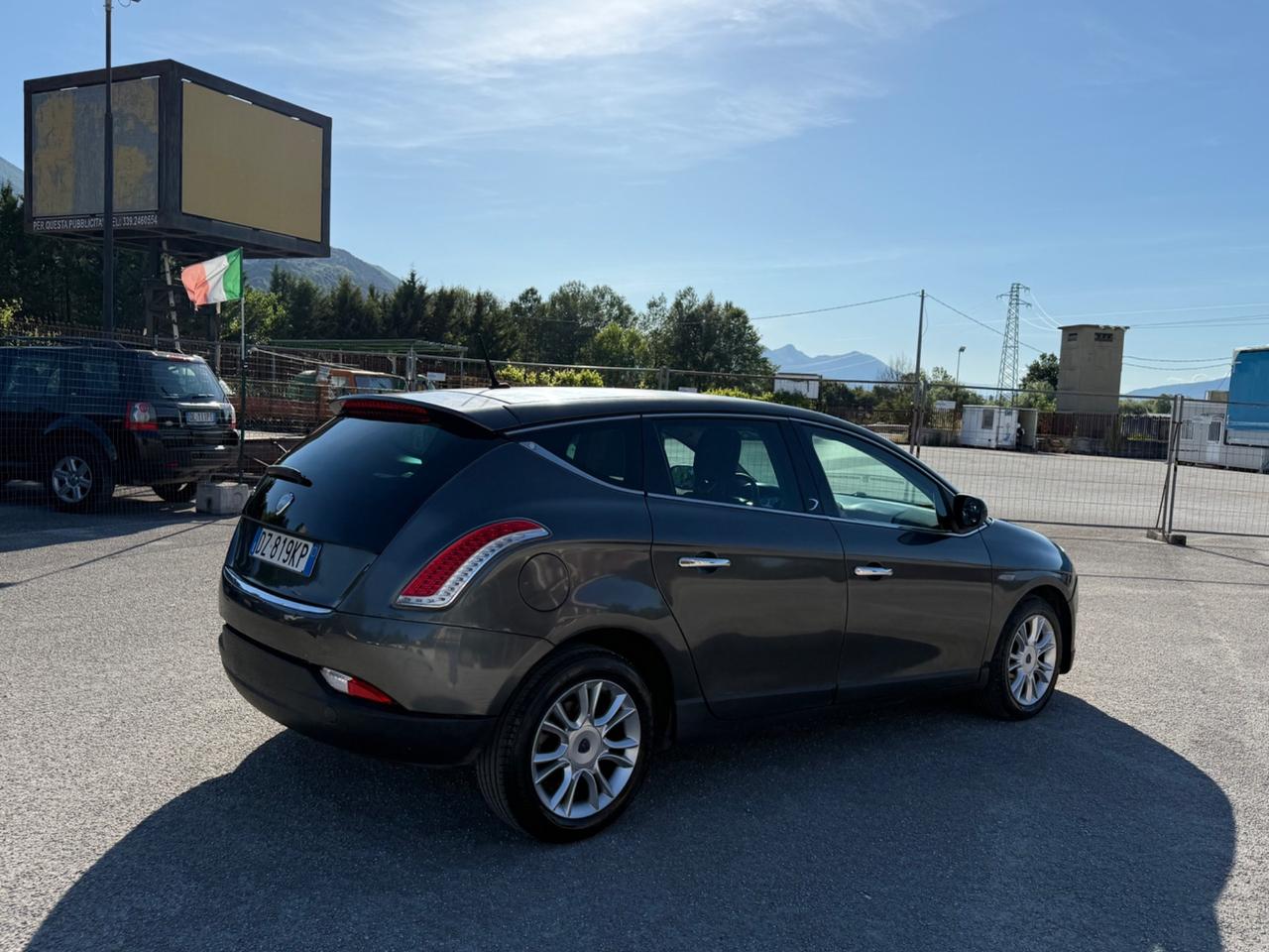 Lancia Delta 1.6 MJT DPF Platino