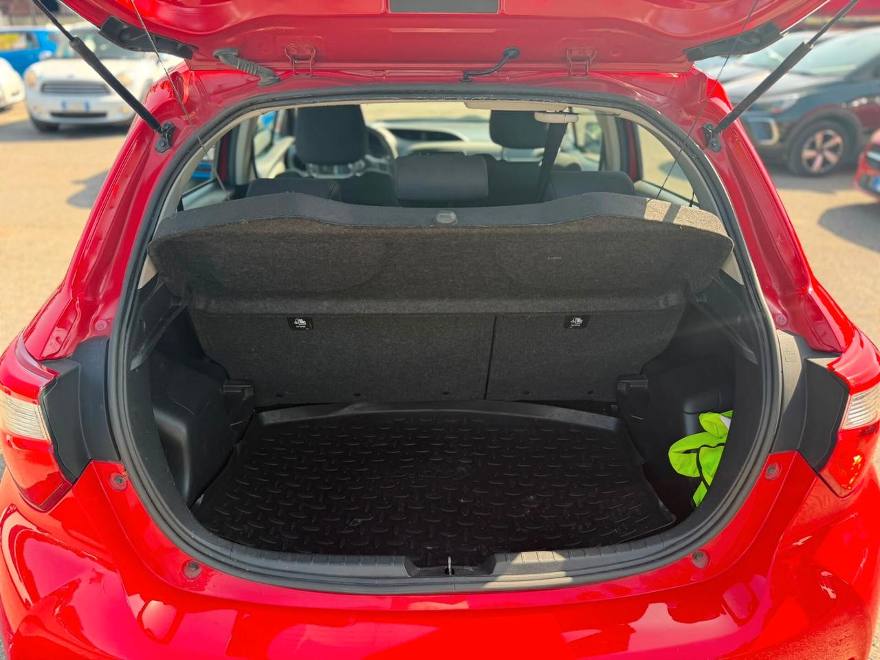 Toyota Yaris 1.0 prezzo reale