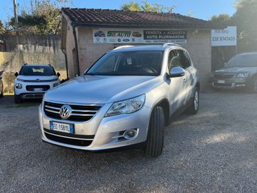Volkswagen Tiguan 2.0 TDI DPF 4MOTION Track & Field