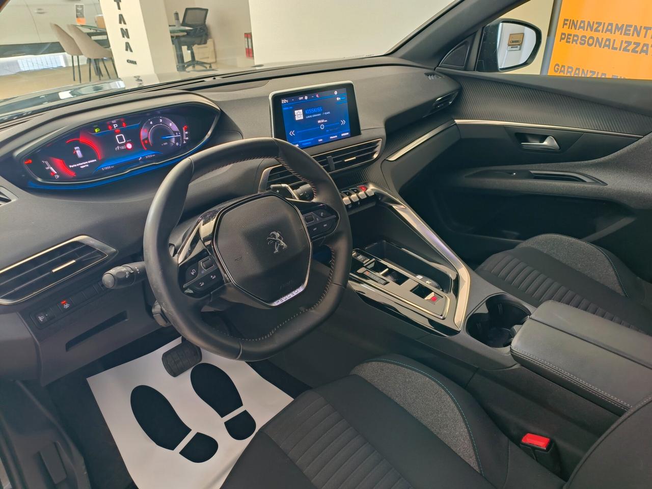 Peugeot 3008 BlueHDi 130 S&S EAT8 Active Pack