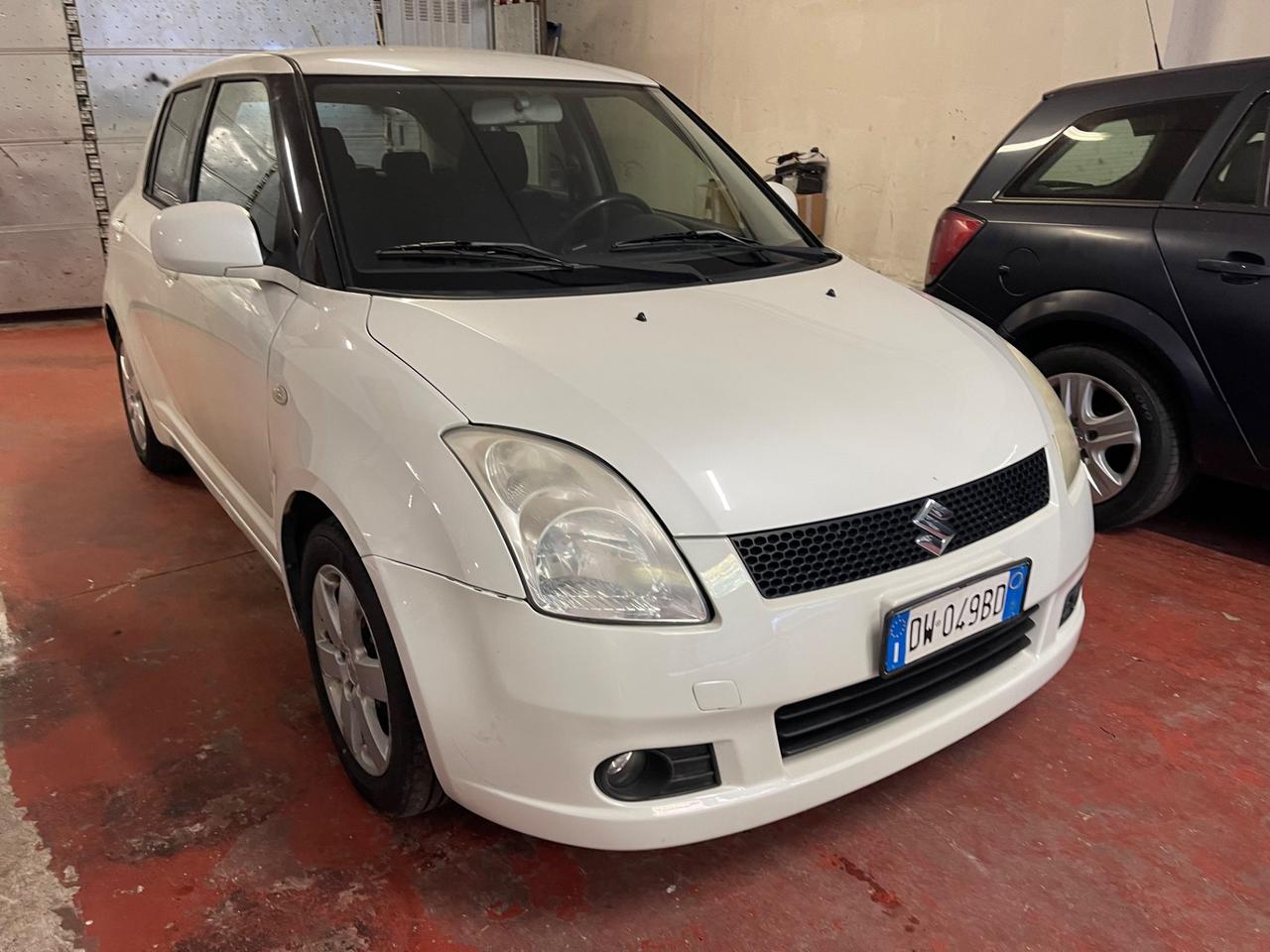 Suzuki Swift 1.3 5p. GL Safety Pack