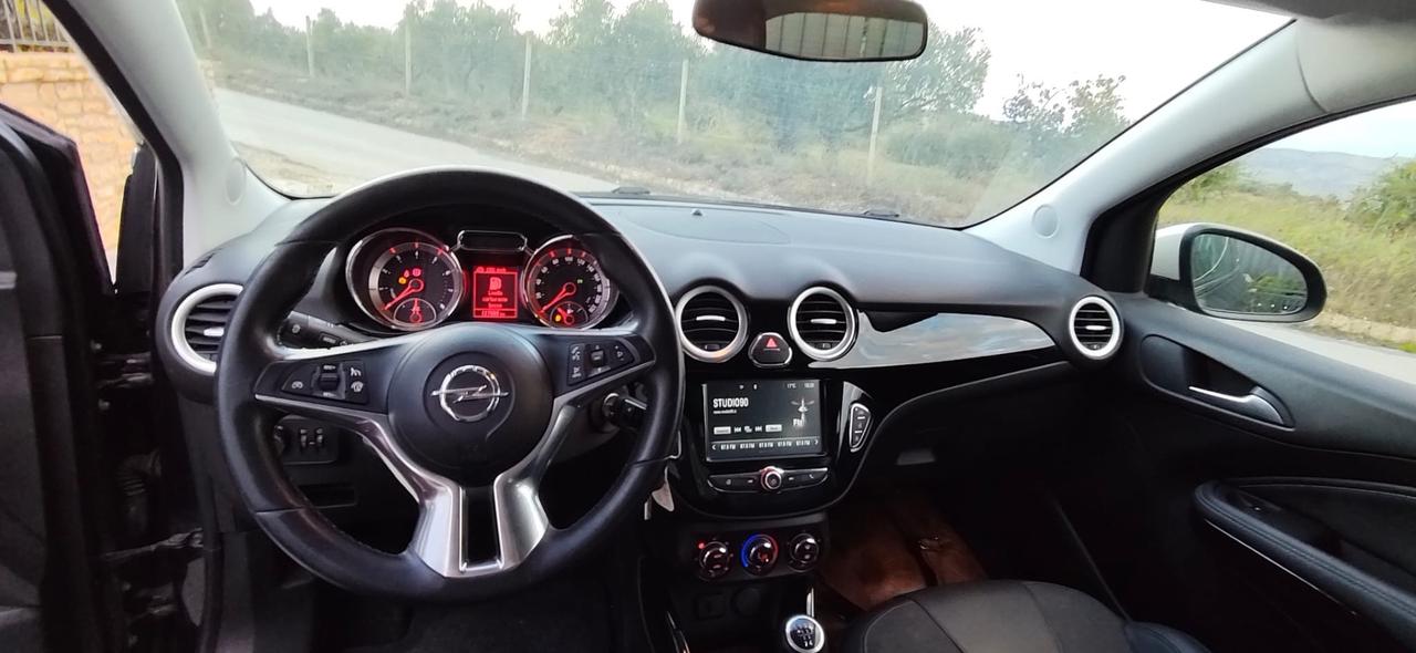 Opel Adam 1.4 87 CV GPL Tech Jam