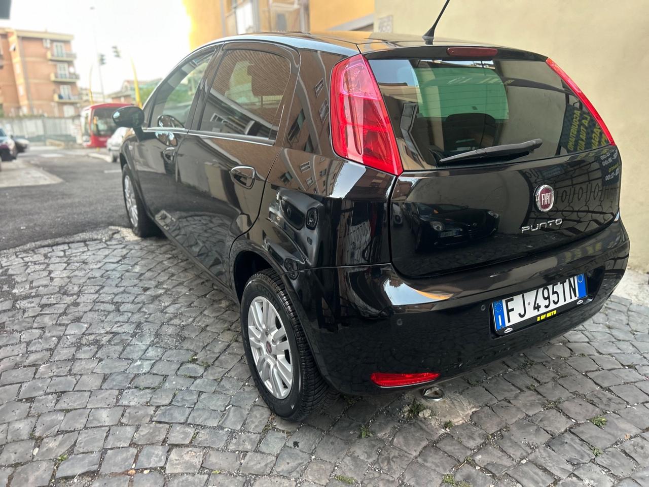 Fiat Punto 1.4 8V 5 porte Easypower Street