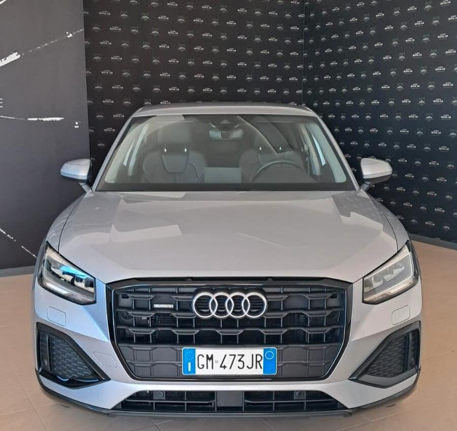 Audi Q2 35 TDI quattro S tronic Business