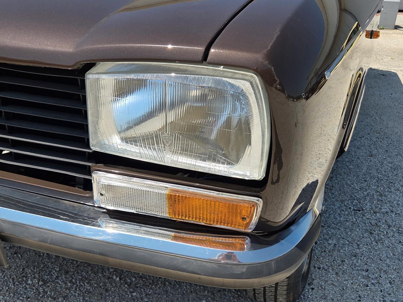Peugeot 304 S BERLINA -SERVICE BOOK-