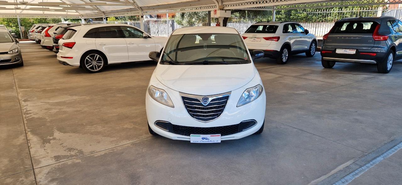 Lancia Ypsilon 1.3 Mjt 95cv Platino **Block System**