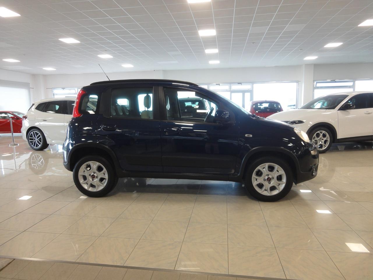 FIAT PANDA Trekking Metano 0.9 TwinAir Turbo 80cv Natural Power Euro 5B