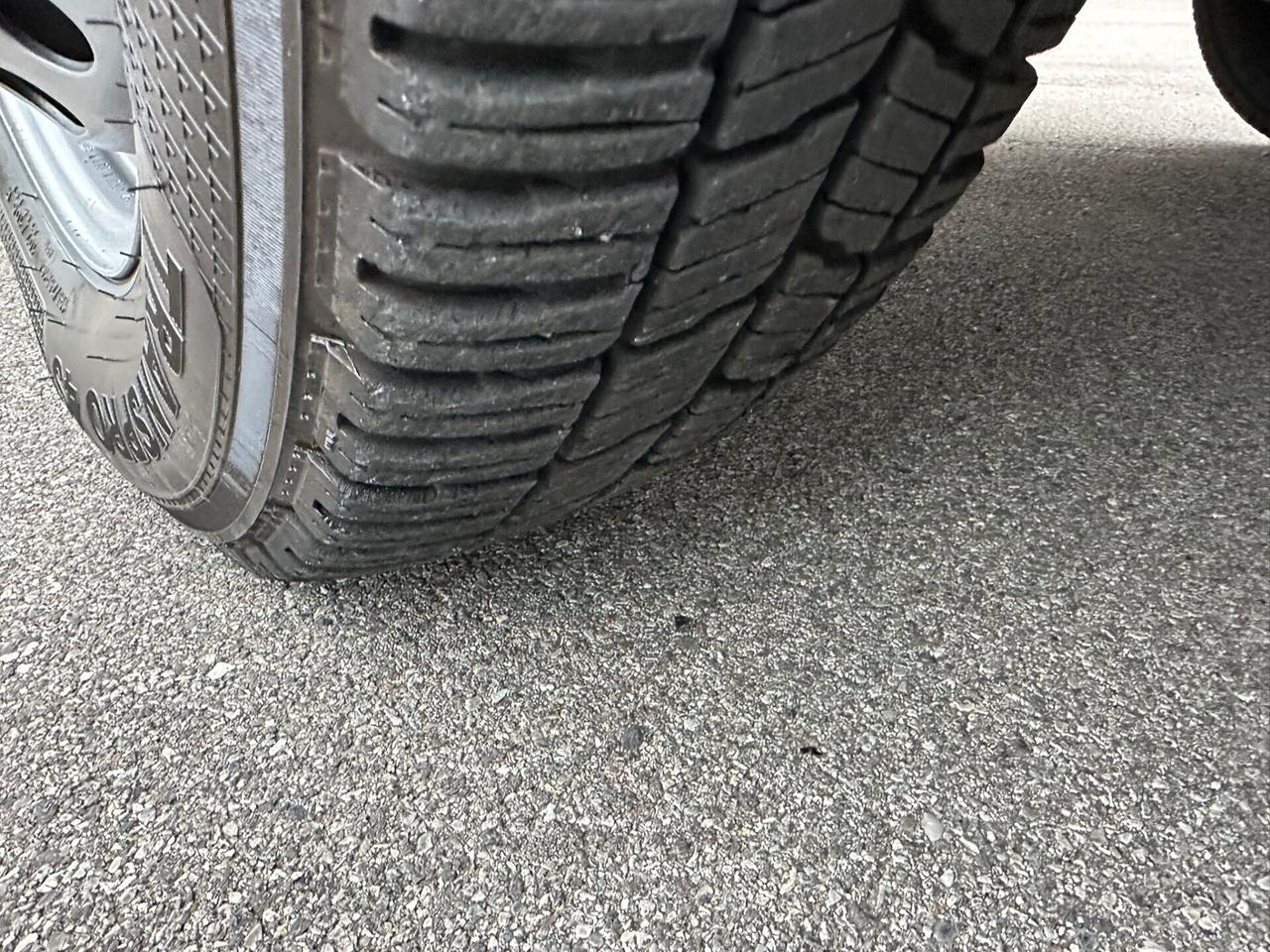 Mercedes Benz