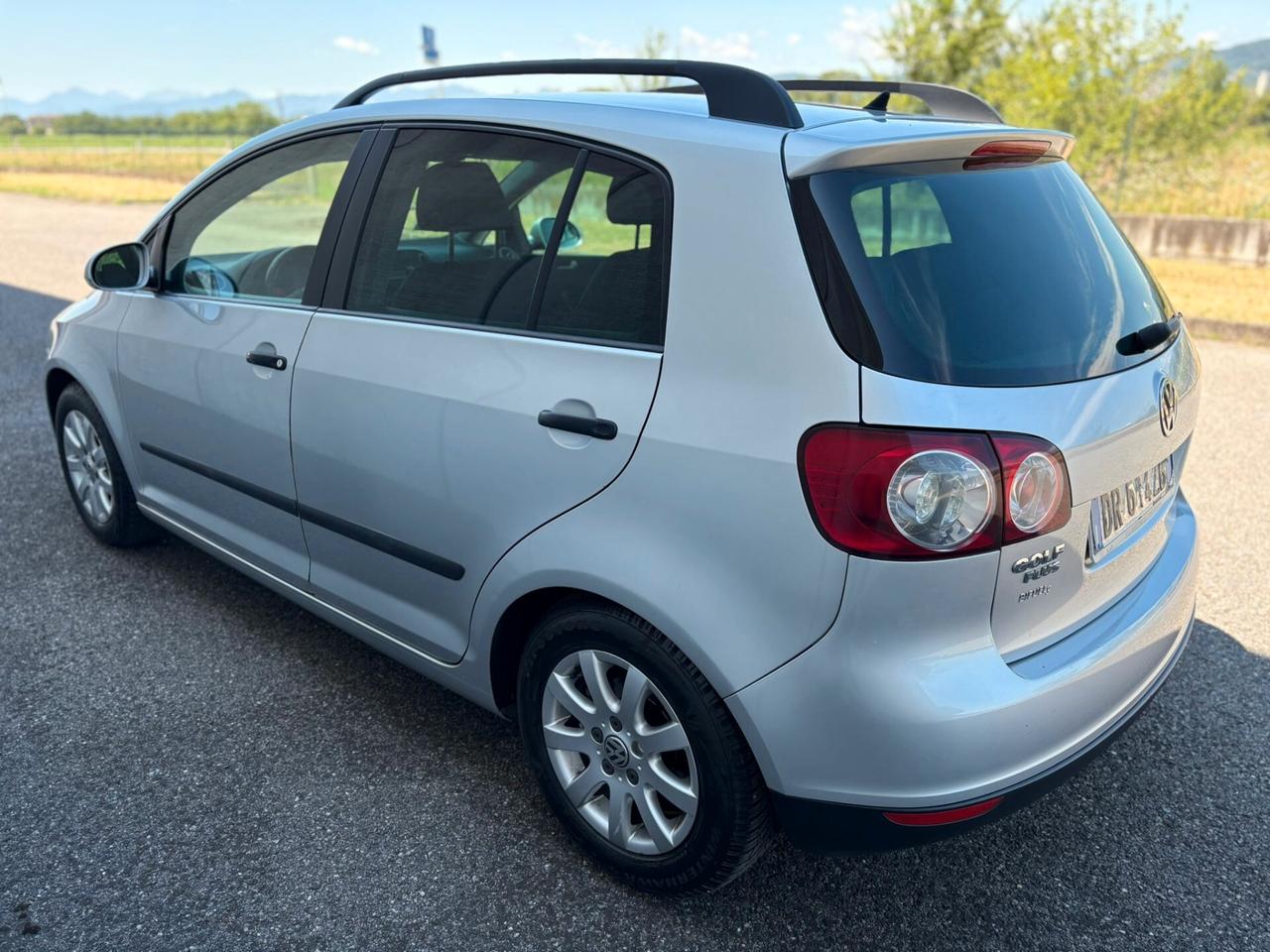 Volkswagen Golf Plus 1.6 GPL FULL BOOK SERVICE