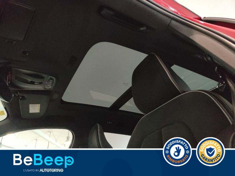 Volvo XC40 2.0 T5 R-DESIGN AWD GEARTRONIC