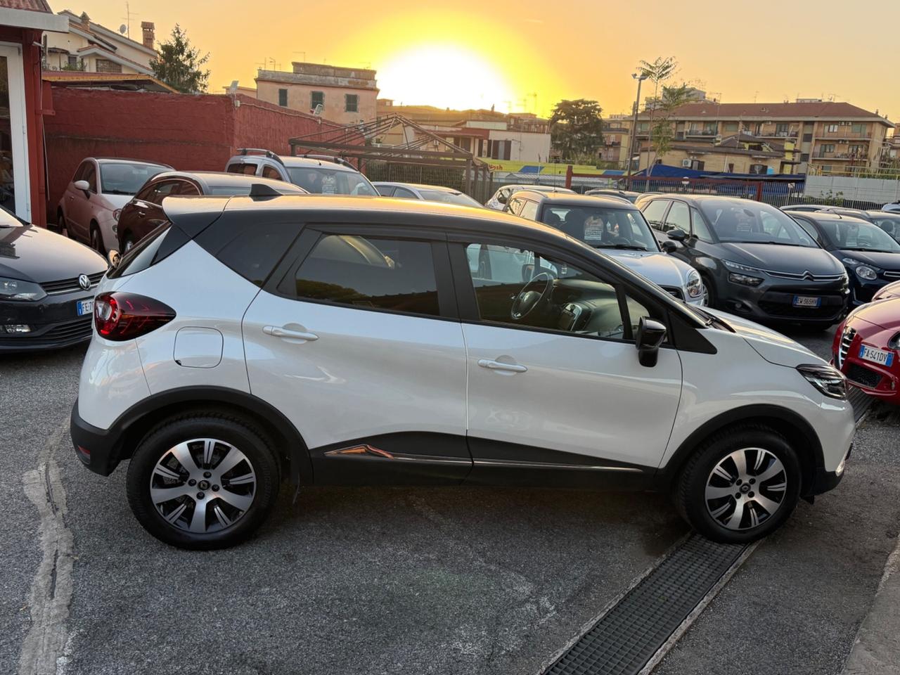 Captur 1.0 /unipro/rate/sport / unipro/ rate/ E6