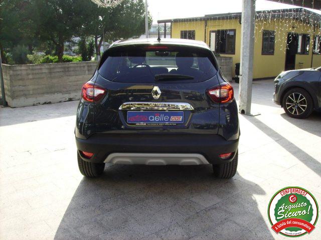 RENAULT Captur dCi 8V 90 CV EDC Initiale Paris