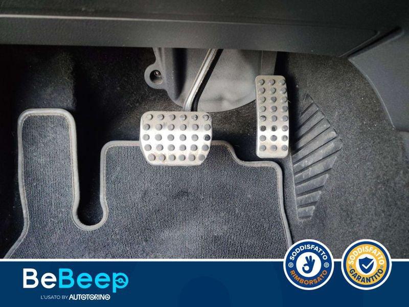 Mercedes-Benz GLA 180 D PREMIUM AUTO