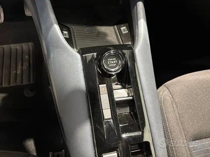 Alfa Romeo Junior 1.2 136 cv HYBRID eDCT SPECIALE