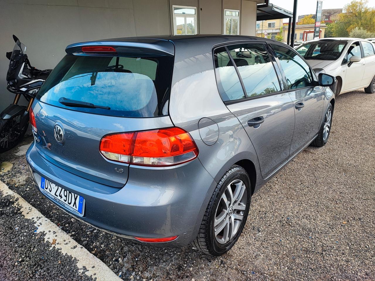 Volkswagen Golf 1.6 5p. Comfortline