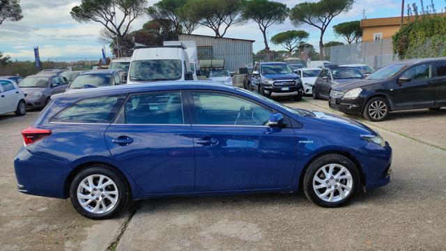 TOYOTA Auris Touring Sports 1.8 Business,LineAssist,ClimaAuto,NAVI,Bt