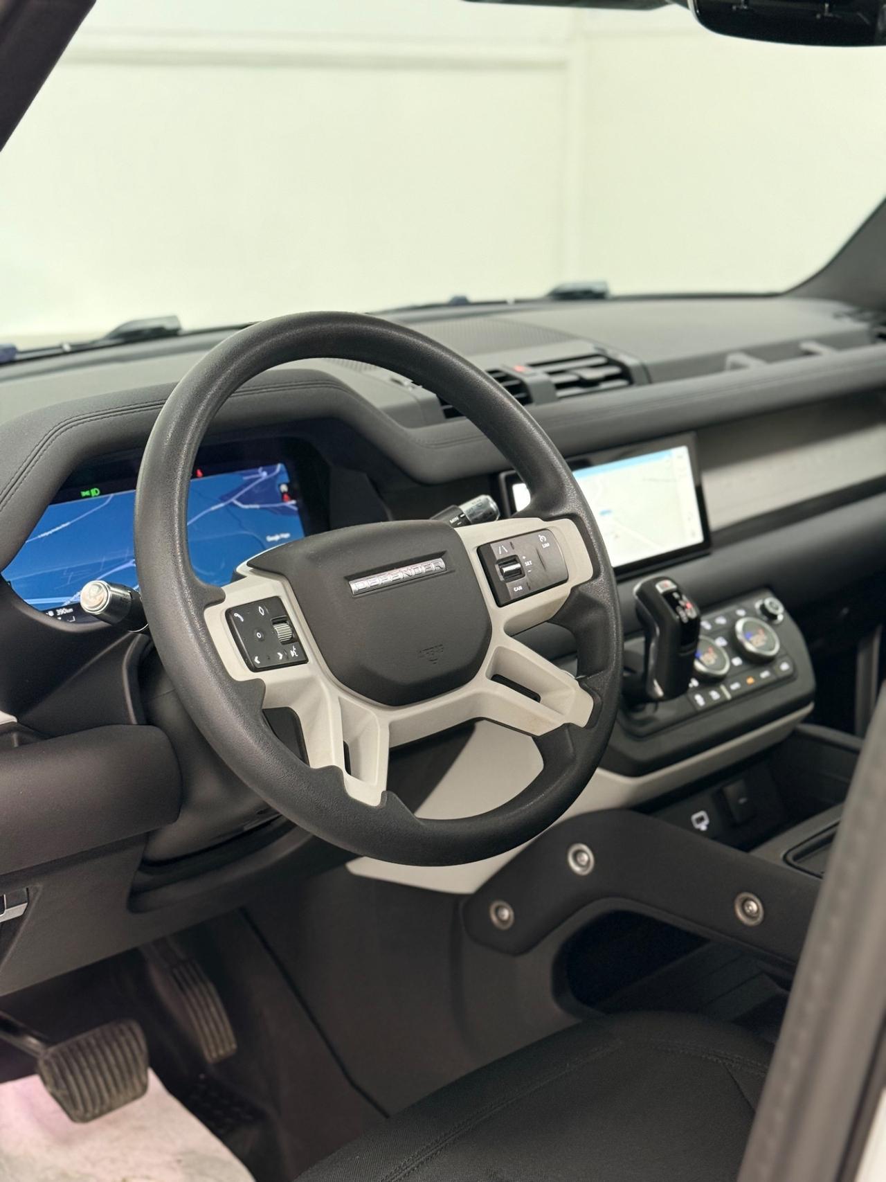 Land Rover Defender 110 3.0D I6 250 CV AWD Auto X-Dynamic HSE 01/2021 Euro 6 d Temp