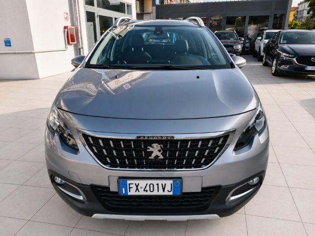 PEUGEOT 2008 BlueHDi 100 Cv Pelle Clima Aut. Navi Neo Patentati