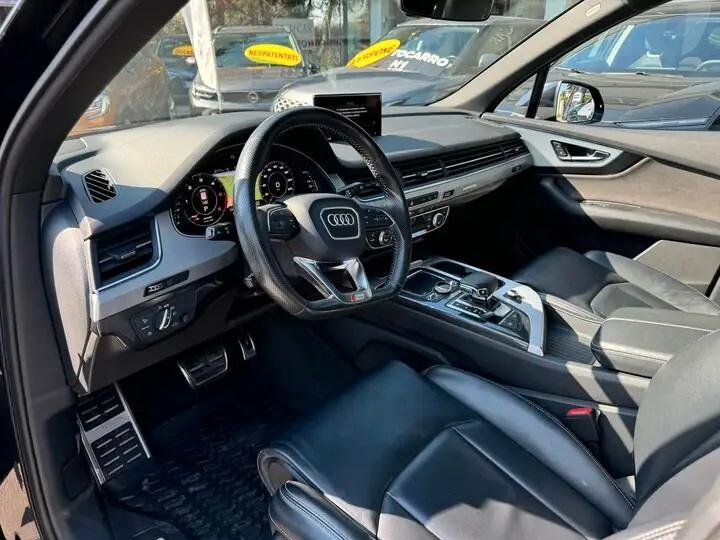 Audi Q7 50 TDI quattro tiptronic Business Plus