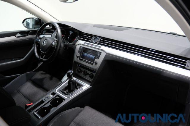 VOLKSWAGEN Passat Variant 2.0 TDI BUSINESS BLUEMOTION TECHNOLOGY