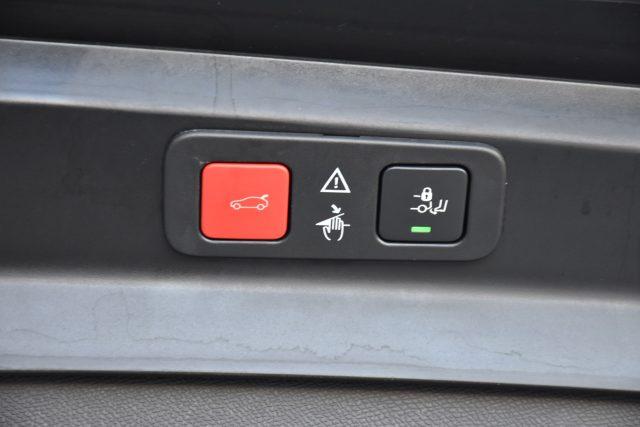 PEUGEOT 5008 BlueHDi 130 S&S EAT8 GT Line