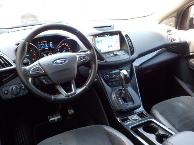 FORD Kuga 1.5 TDCI 120CV S&S 2WD Powershift ST-Line