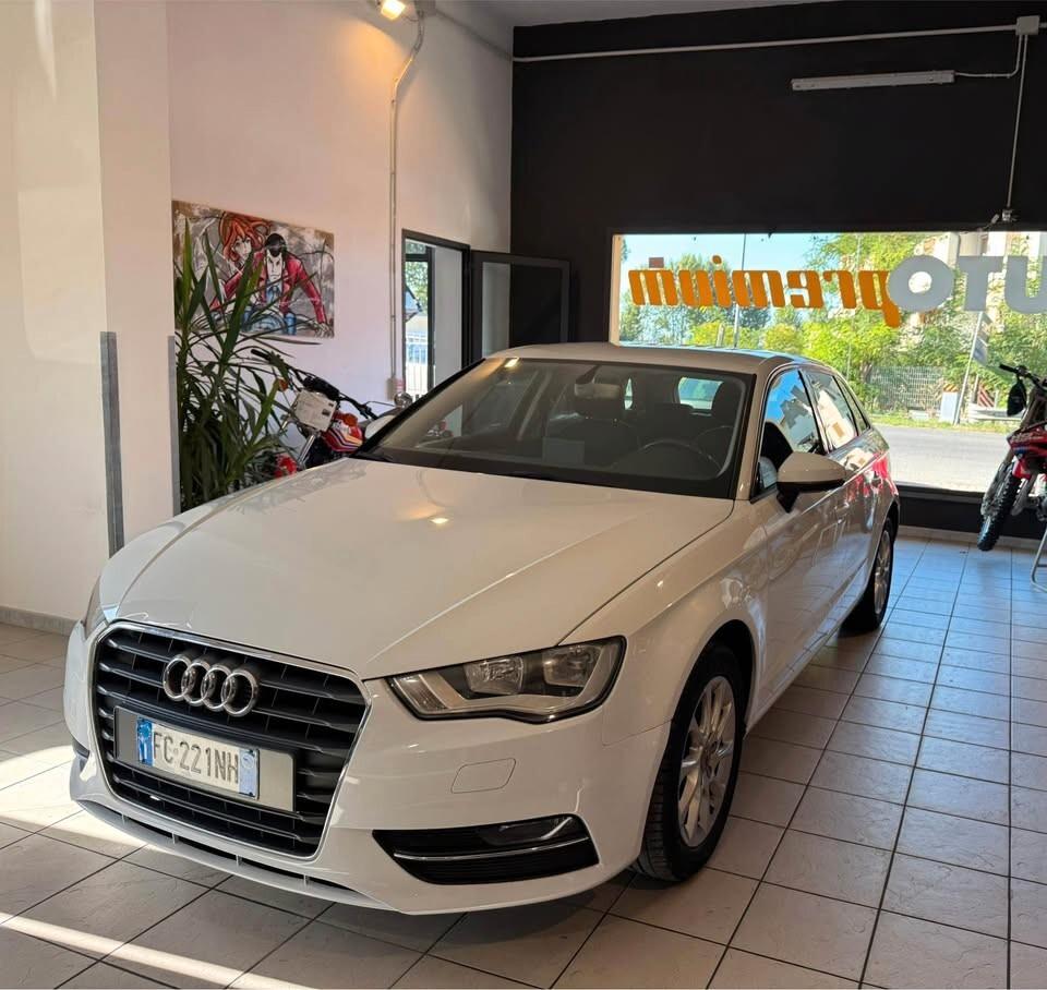 Audi A3 SPB 1.6 TDI S tronic Business