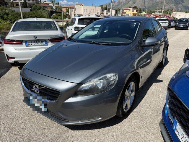 VOLVO V40 D2 'eco' Momentum