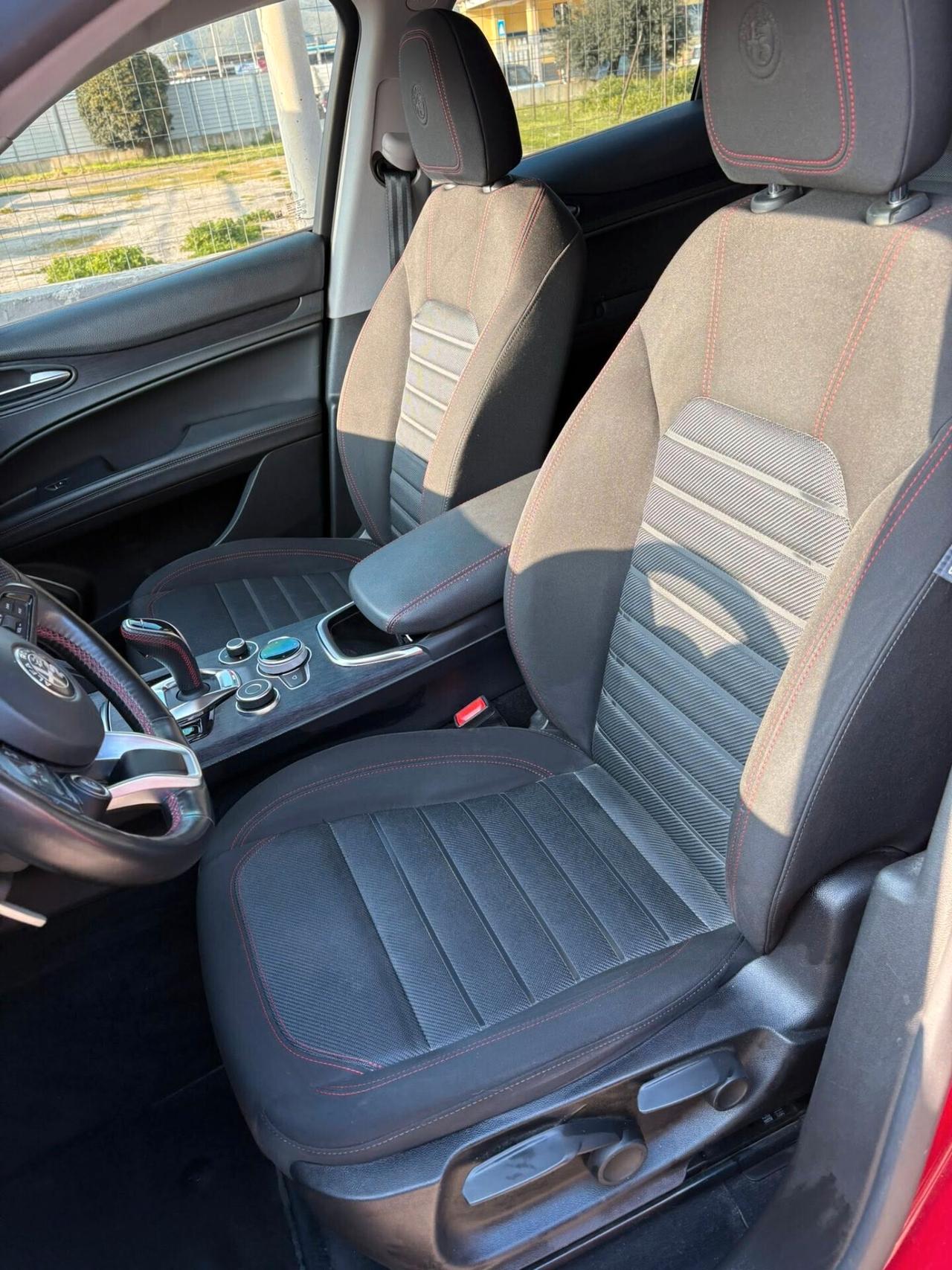 Alfa Romeo Stelvio 2.2 Turbodiesel 190 CV AT8 Q4 Business