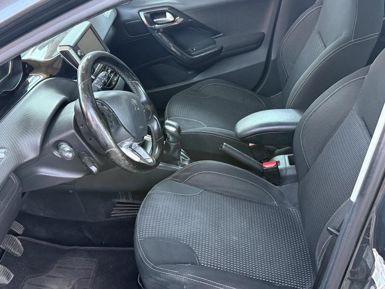 Peugeot 208 *100 CV*5 PORTE*NEOPATENTATI*GT LINE*
