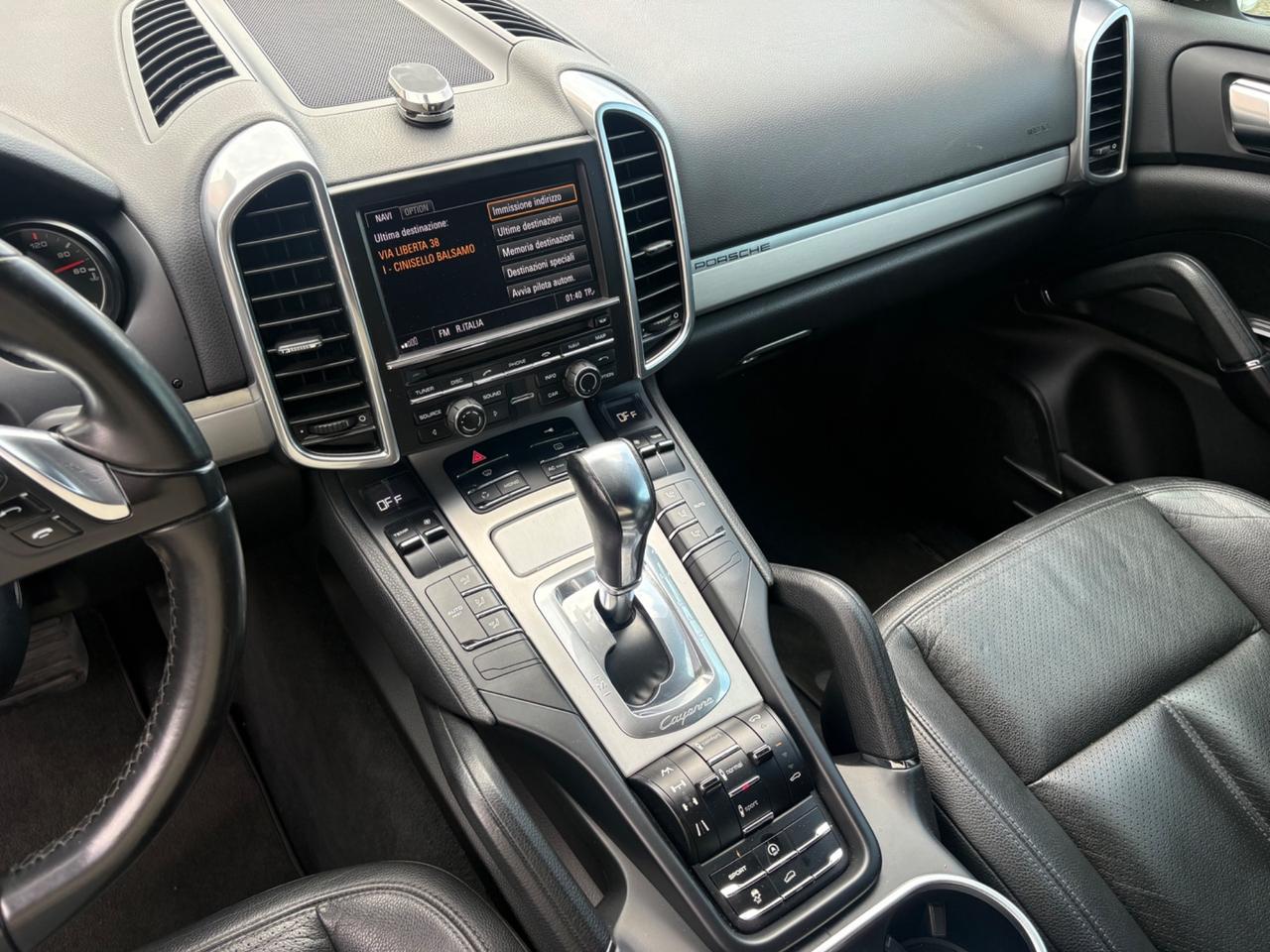 Porsche Cayenne 3.0 Diesel 12/2010