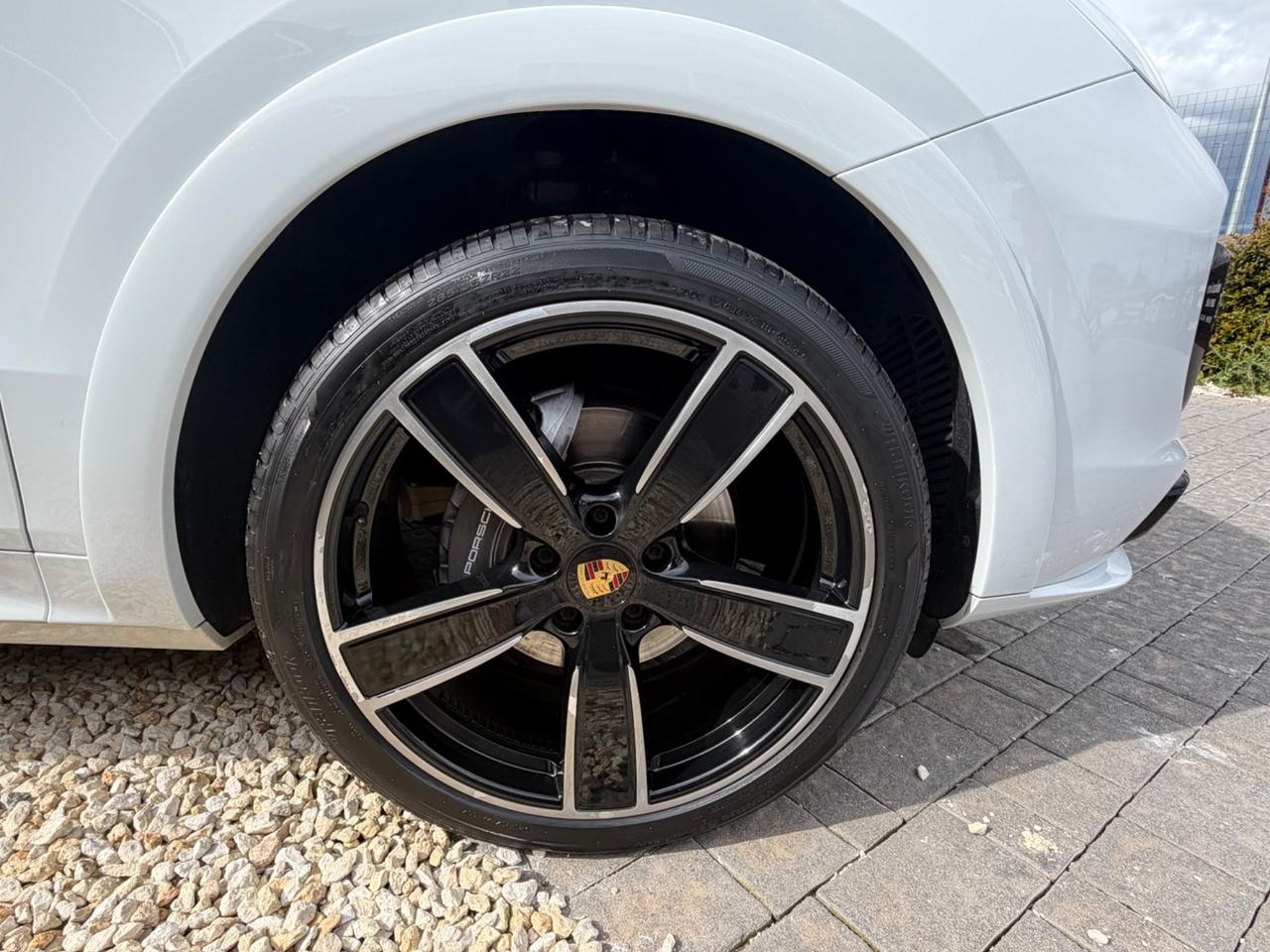 Porsche Cayenne Coupé 3.0 V6 Platinum Edition IVA ESPOSTA