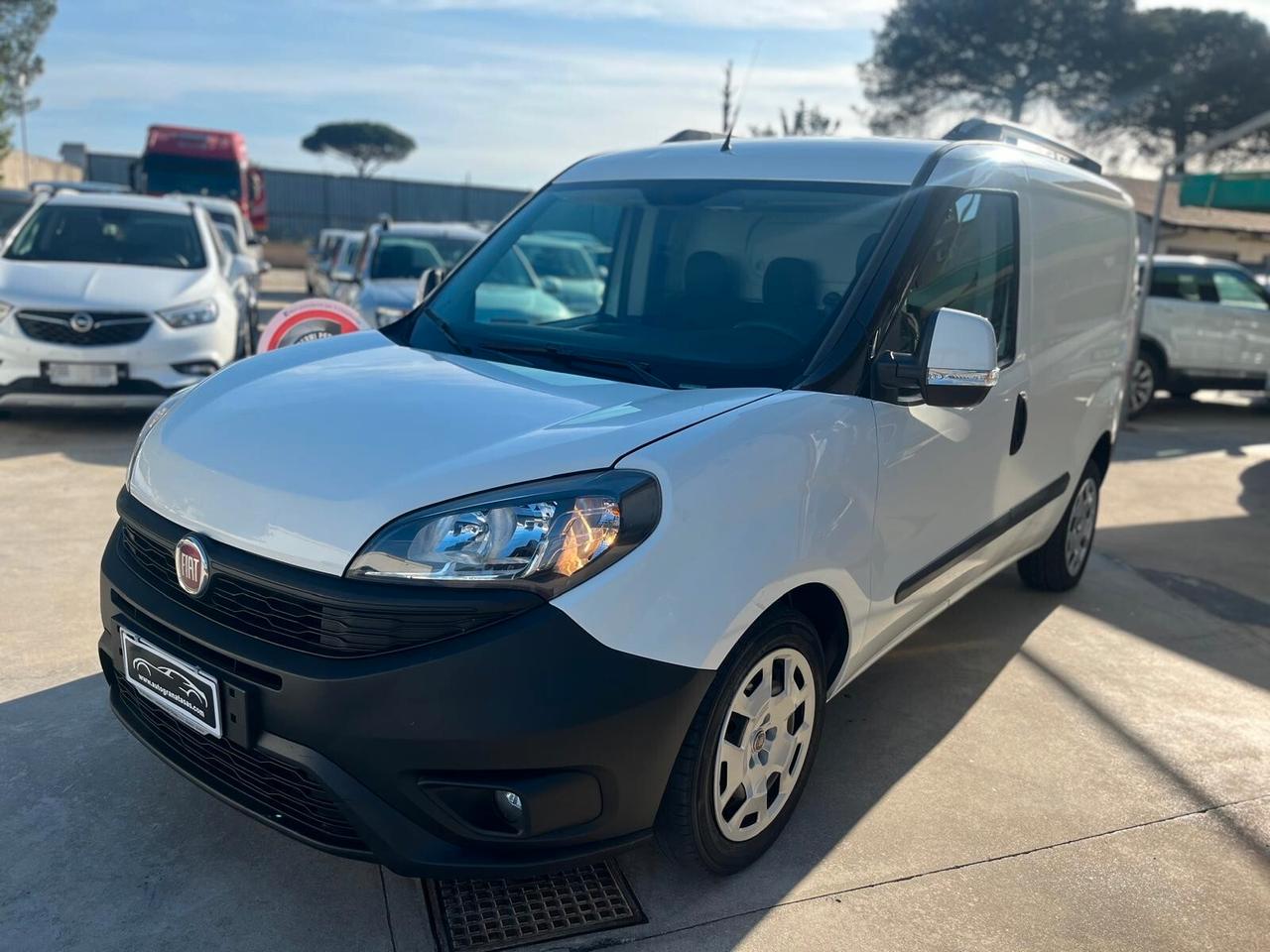 Fiat Doblo 1.6 MJT 120cv Navi MOTORE NUOVO