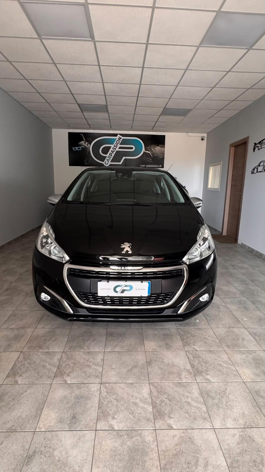 Peugeot 208 BlueHDi 100 S&S 5 porte Signature