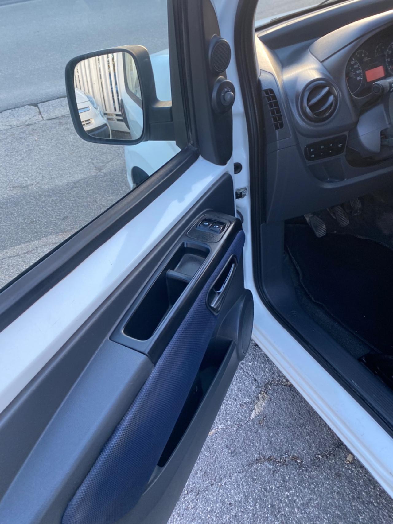 Fiat Qubo 1.3 MJT 75 CV Active