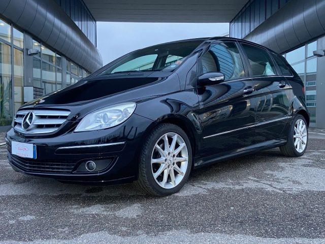 MERCEDES-BENZ B 180 CDI Sport