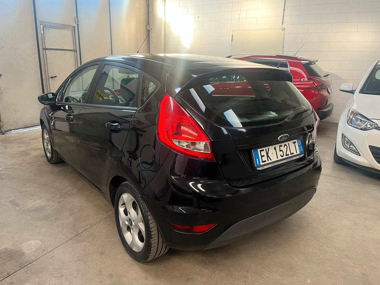 Ford Fiesta Ikon 1.2 60CV 5 porte