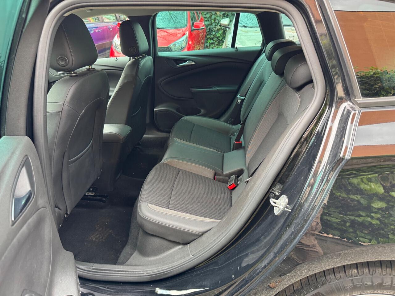 Opel Astra 1.5 CDTI 122 CV S&S AT9 Sports Tourer Business Eleg.
