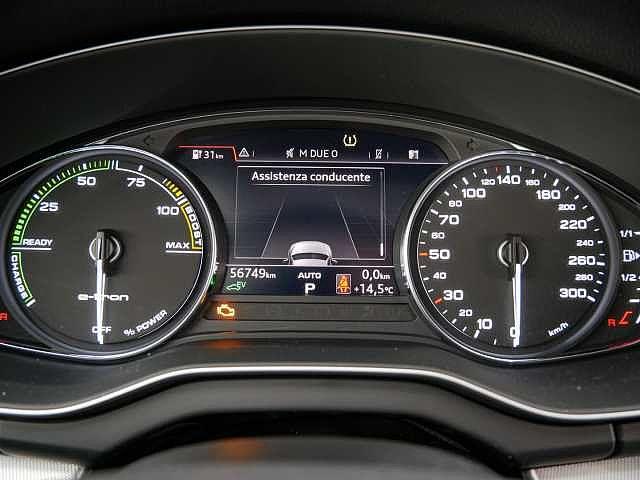 Audi Q5 Sportback TFSI e 50 TFSI-E 299cv Quattro Stronic Business