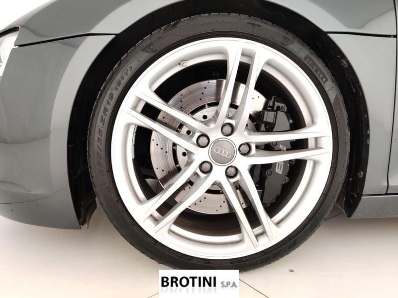 Audi R8 R8 Coupe 4.2 V8 quattro r-tronic