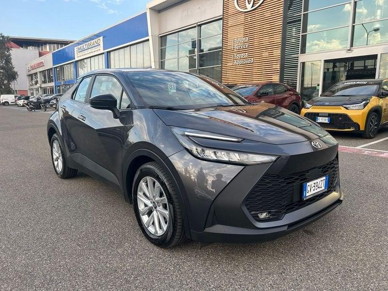 Toyota C-HR C-HR 1.8 hev Active fwd e-cvt