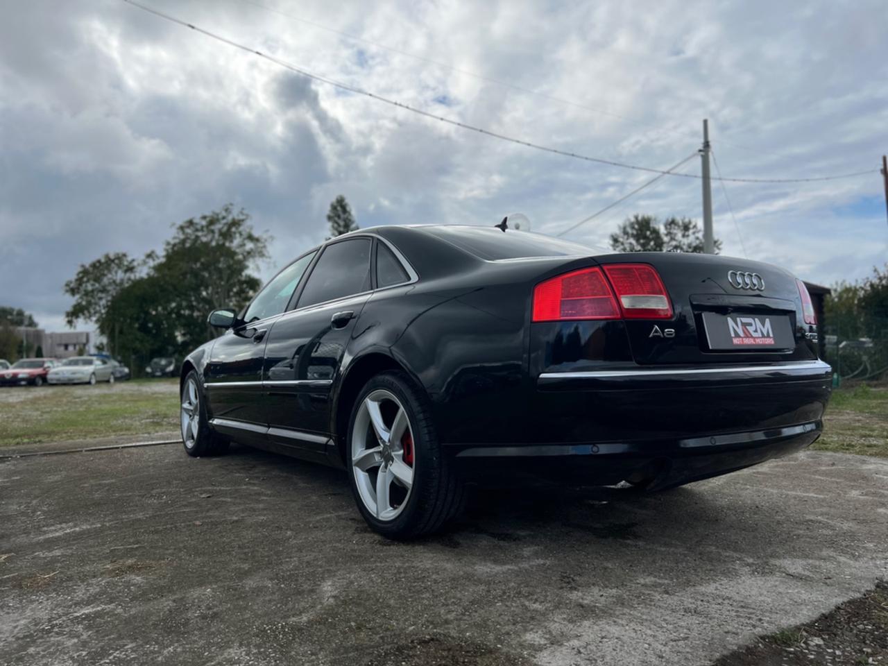 Audi A8 3.0 V6 TDI F.AP. quattro tiptronic