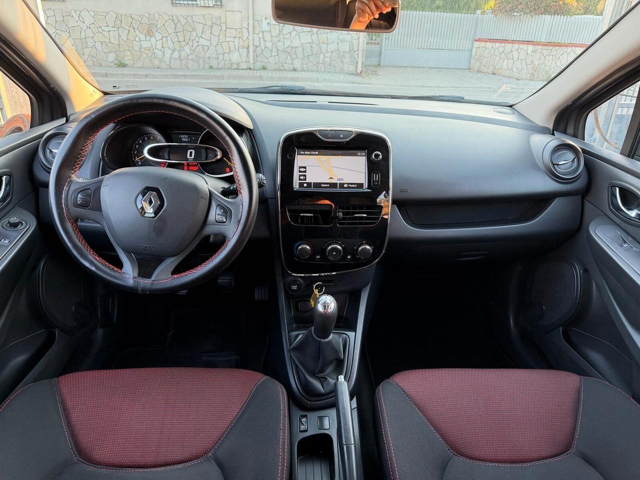 Renault Clio 1.2 75CV 5 porte Live-2014