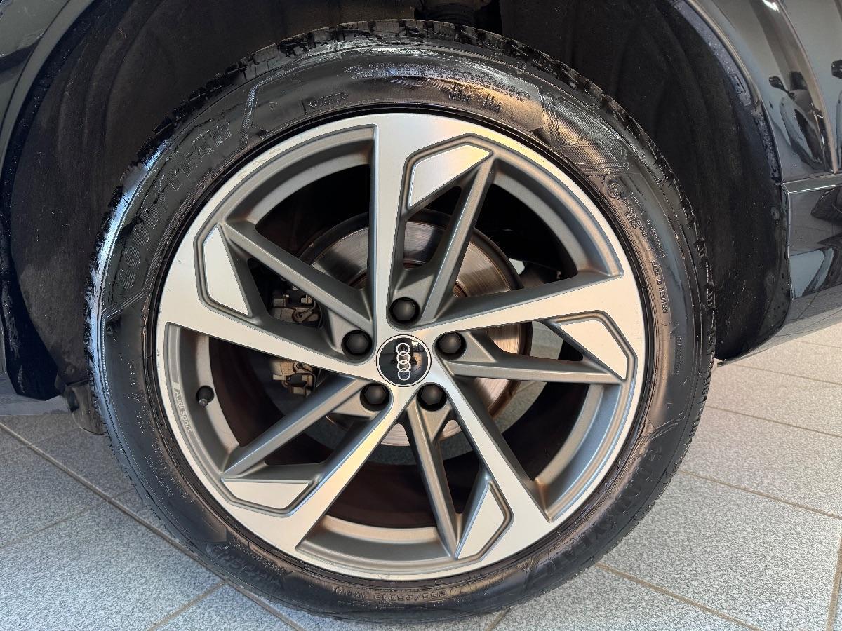 AUDI Q3 Sportback 35 TDI quattro S tr. S-LINE UNICO PROP/ MATRIX
