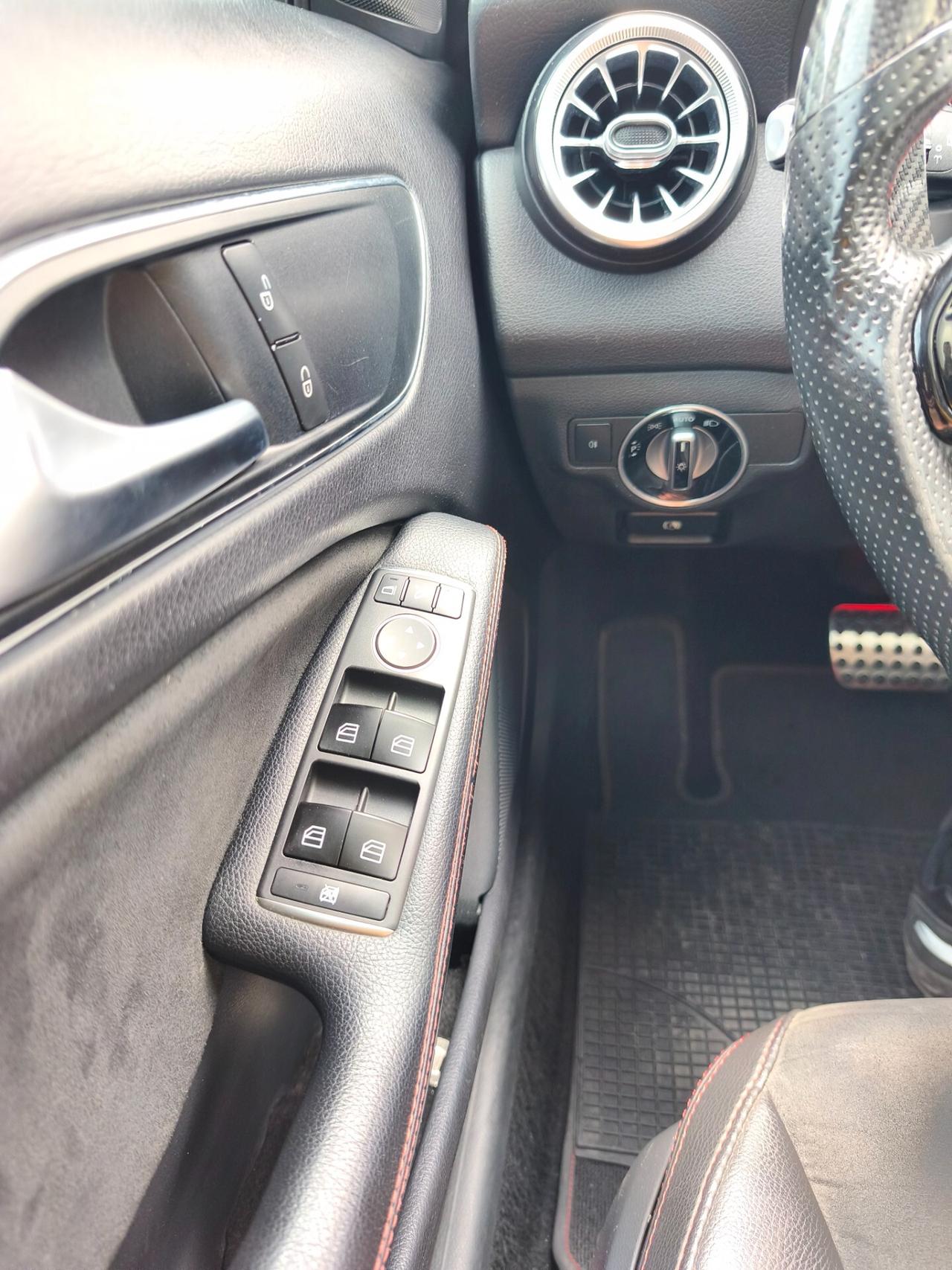 Mercedes-benz GLA 45 AMG 4 Matic Turbo