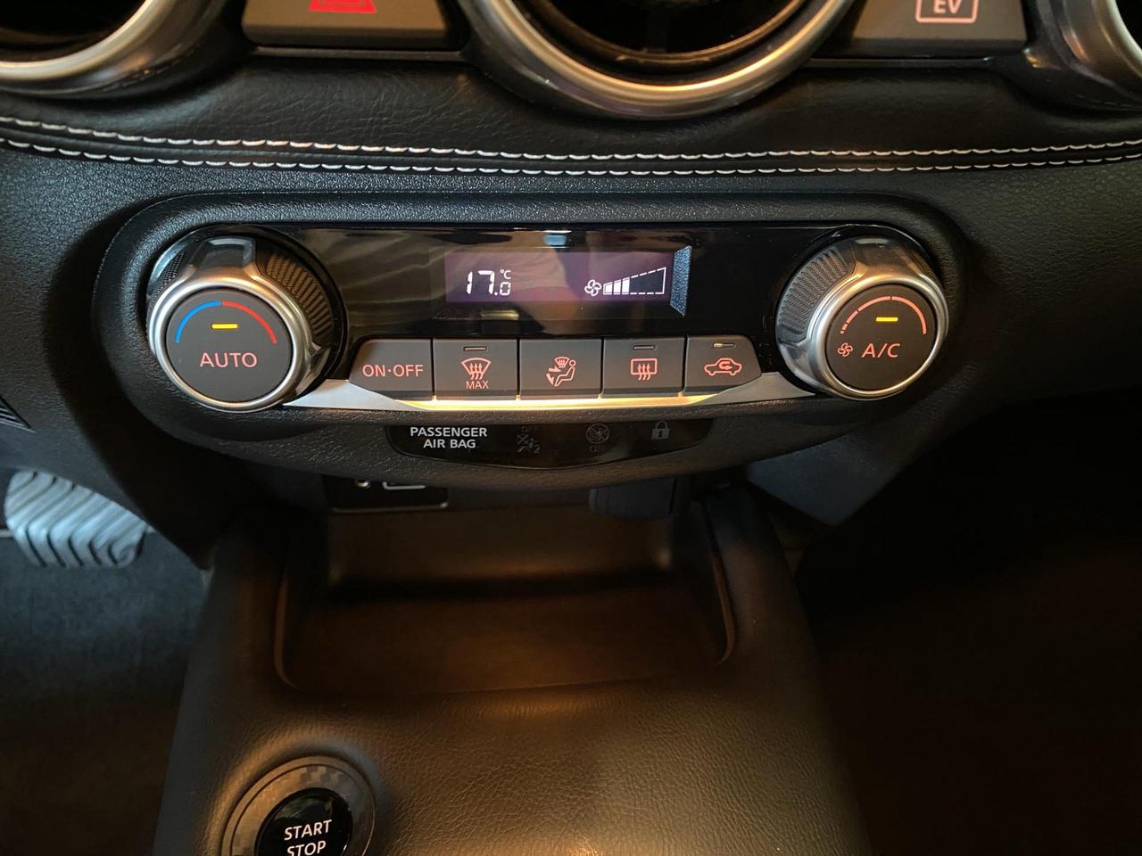 Nissan Juke 1.6 hev N-Connecta